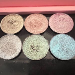 J.D. Glow - 6 single eyeshadows with 8x6 magnetic case